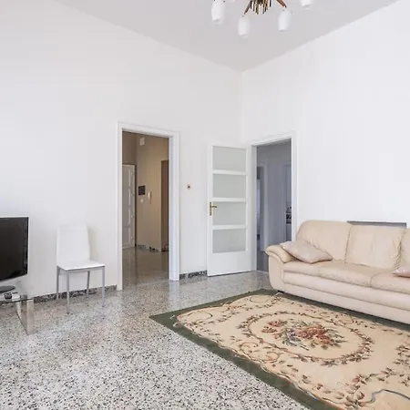 Casa Eleonora Con Parcheggio Vakantiehuis *