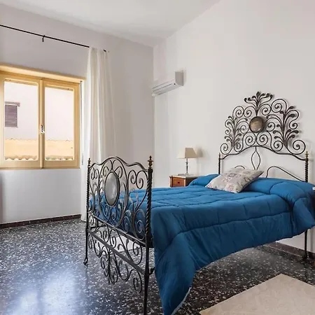 Casa Eleonora Con Parcheggio Oristano