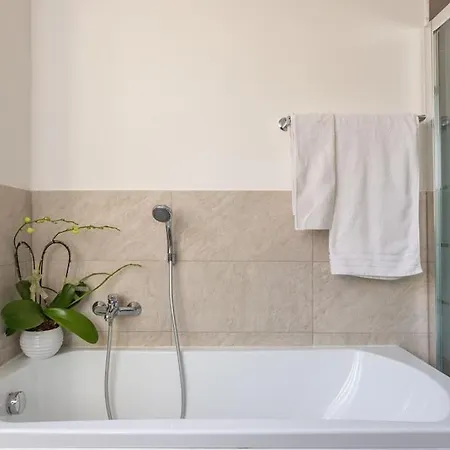 Casa Eleonora Con Parcheggio