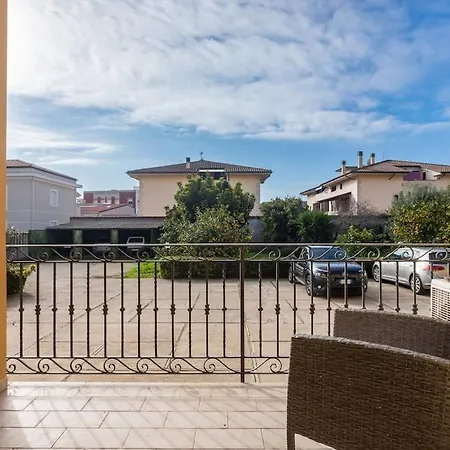Casa Eleonora Con Parcheggio Ferienhaus *