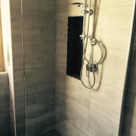 Casa Eleonora Con Parcheggio 別荘