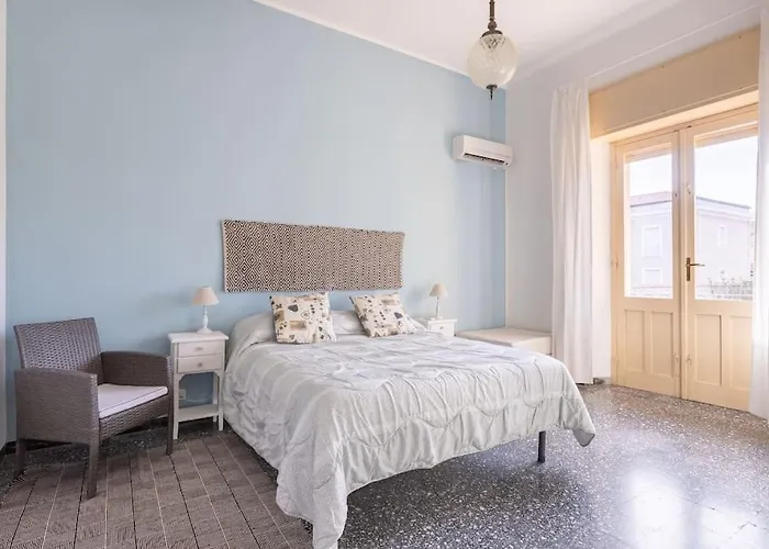 Casa Eleonora Con Parcheggio Tatil Evi *