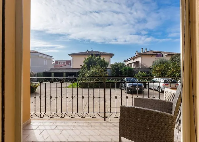 Casa Eleonora Con Parcheggio Tatil Evi *
