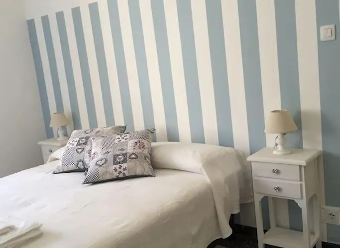Casa Eleonora Con Parcheggio Tatil Evi