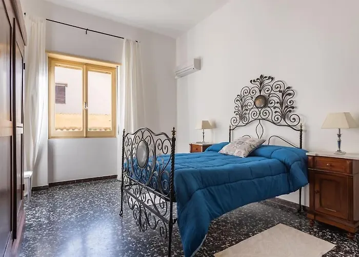 Casa Eleonora Con Parcheggio Oristano