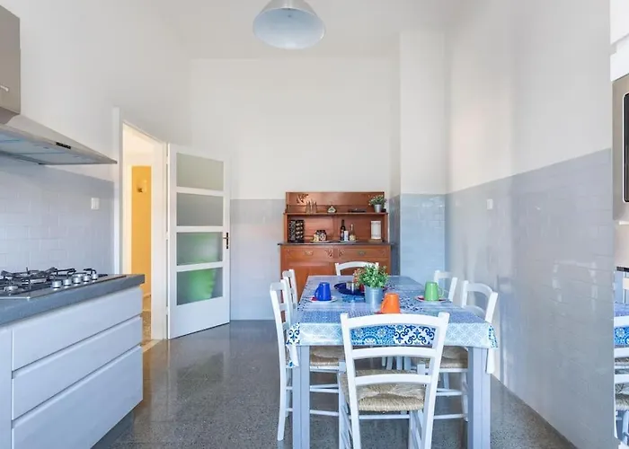 Casa Eleonora Con Parcheggio Tatil Evi Oristano